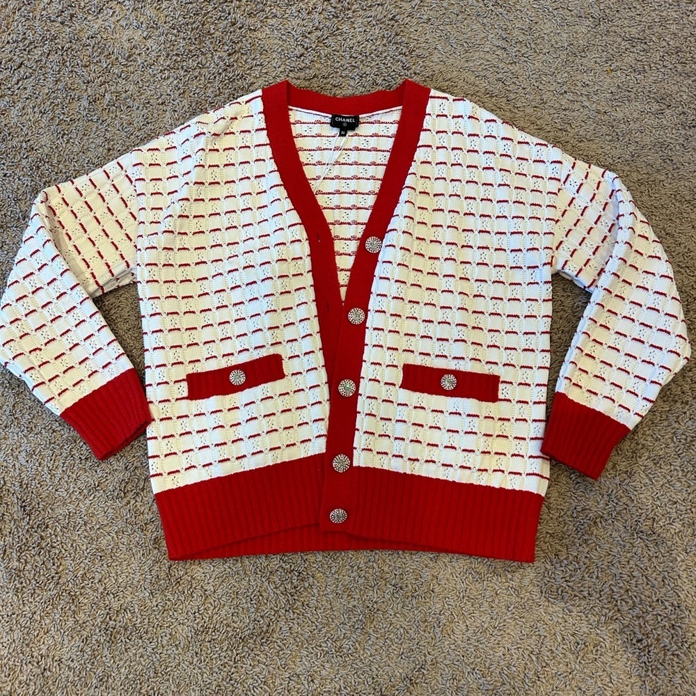 Red & White Chanel Cardigan size 36 small fits more like a medium. - Picture 6 of 9